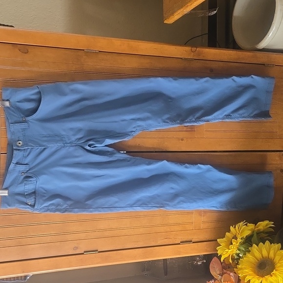 057 Prana Mid Rise Pants - Picture 1 of 6